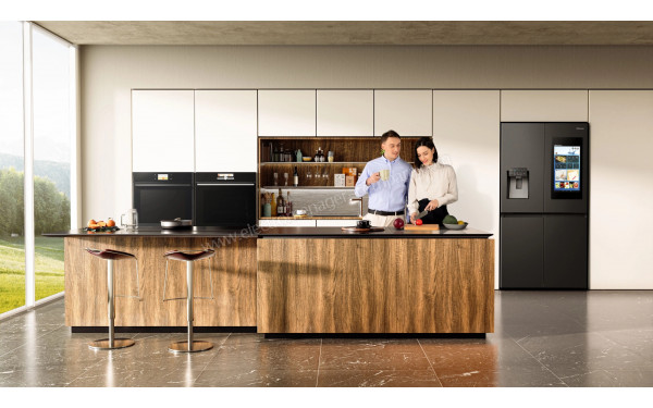 HISENSE RQ760N4IFE - Mise en situation