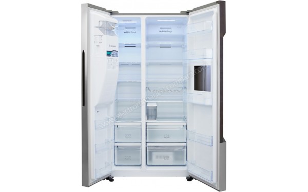 HISENSE RS694N4BC1 - Vue de l'int&eacute;rieur (cr&eacute;dit : Boulanger)