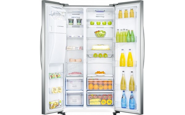 HISENSE RS695N4IS1 - Vue de l'int&eacute;rieur (cr&eacute;dit : Boulanger)