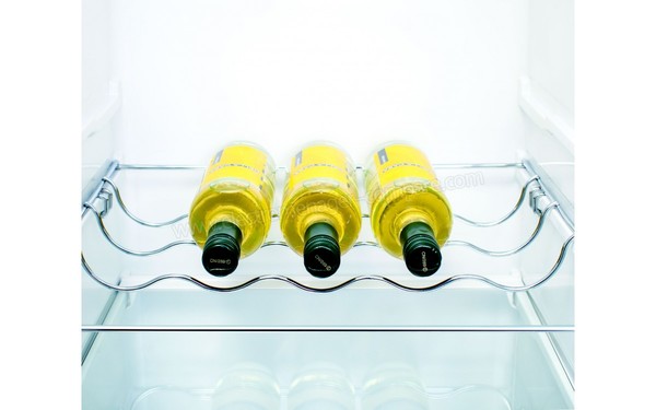 HISENSE RS695N4IS1 - Clayette porte-bouteilles (cr&eacute;dit : Boulanger)