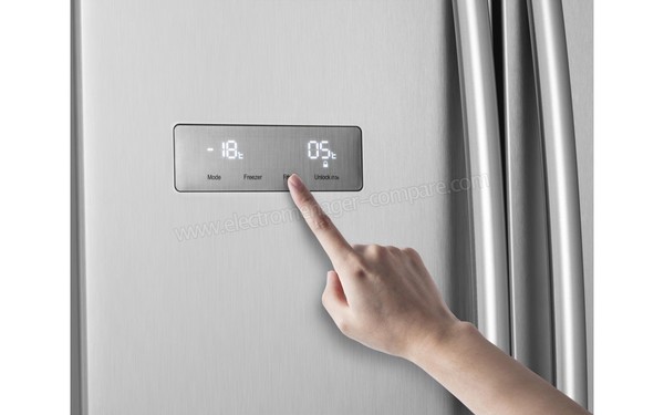 HISENSE RS741N4WC1 - Vue des commandes