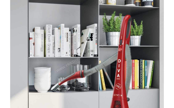 HOOVER DVE01BL - Mise en situation