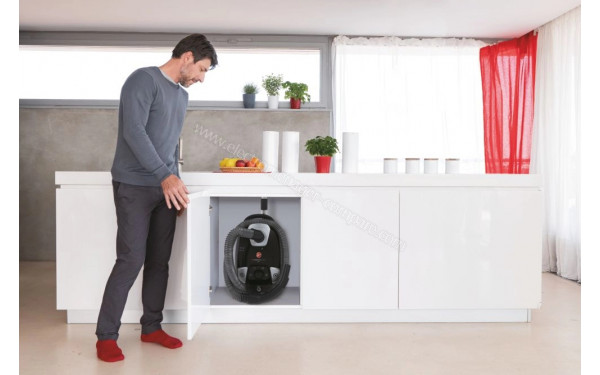 HOOVER HE322PET - Mise en situation (cr&eacute;dit : Boulanger)