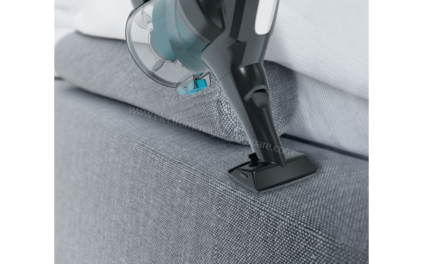 HOOVER HF222BPE - Mise en situation