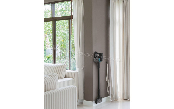 HOOVER HF410P - Vue sur la station murale de chargement