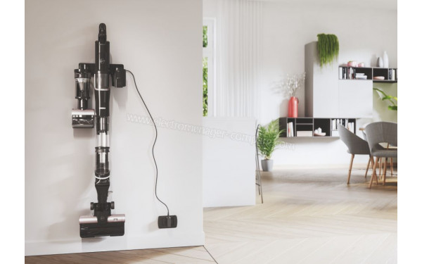 HOOVER HFX10P - Vue sur la station murale de chargement