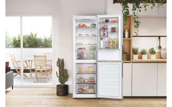 HOOVER HOCE3T618ES - Mise en situation