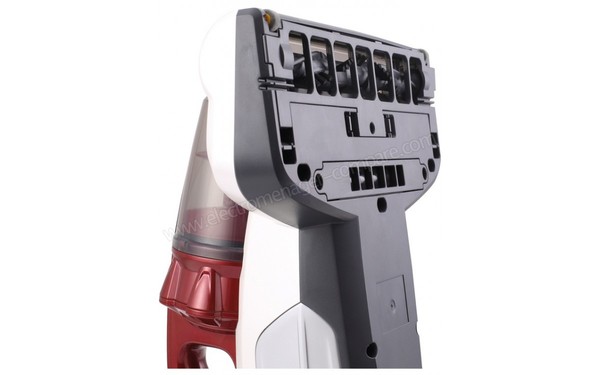 HOOVER MBC500UV - Vue du dessous (cr&eacute;dit : Darty)