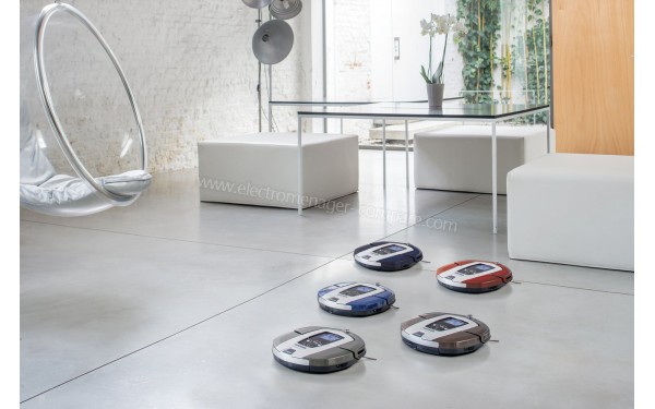 HOOVER RBC030/1 - Mise en situation (toutes les couleurs)