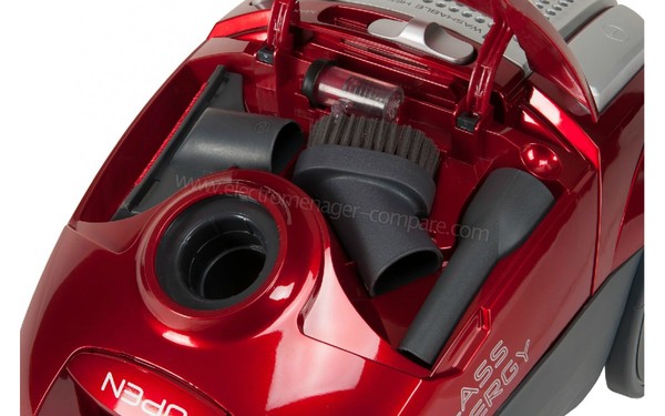 HOOVER TE70_TE51 - Accessoires embarqu&eacute;s (cr&eacute;dit : Darty)