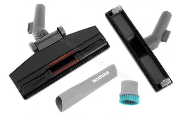 HOOVER TMI2015 - Brosses et accessoires vue de dessous (cr&eacute;dit : Darty)