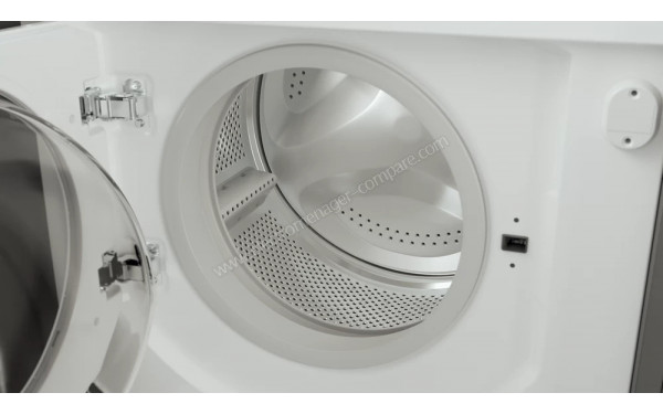 HOTPOINT BI WMHG 71483 EU N - Vue de l'int&eacute;rieur