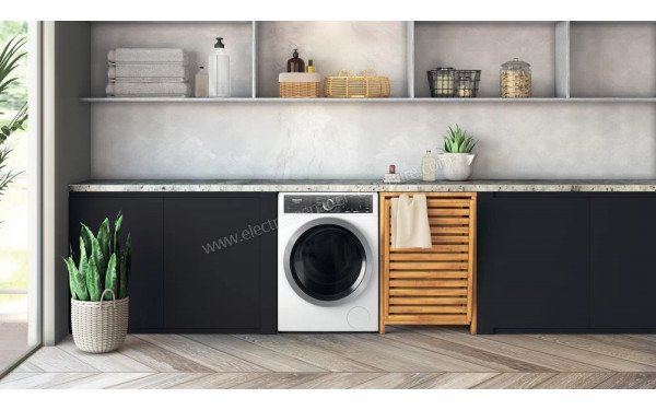 HOTPOINT H6W045WBFR - Mise en situation
