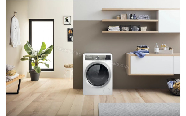 HOTPOINT H6W045WBFR - Mise en situation