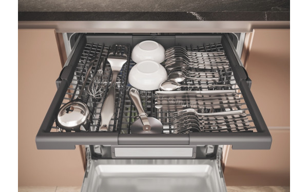 HOTPOINT H7IHP40L - Vue du tiroir sup&eacute;rieur