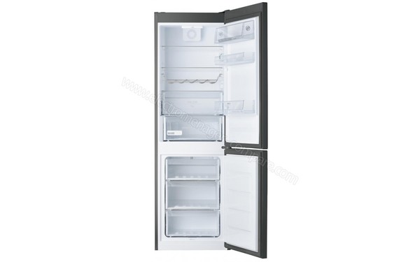 HOTPOINT H8 A2E SB H O3 - Vue de l'int&eacute;rieur