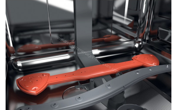 HOTPOINT HIO3T141W - Vue de l'int&eacute;rieur