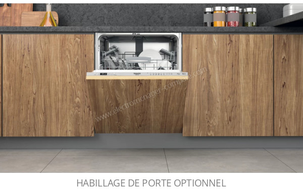 HOTPOINT HIO3T141W - Mise en situation
