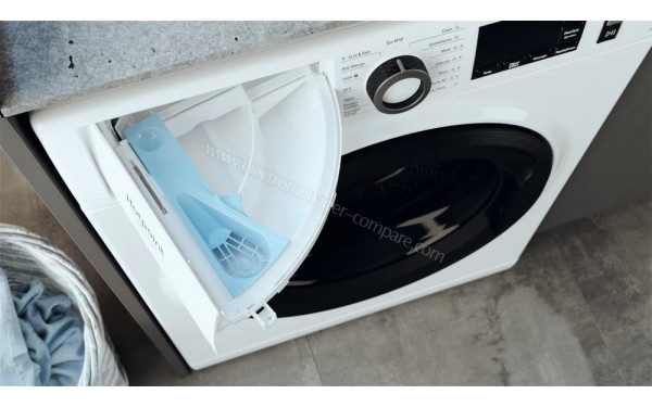 HOTPOINT NAM11945WMFRN - Zoom sur le tiroir lessiviel