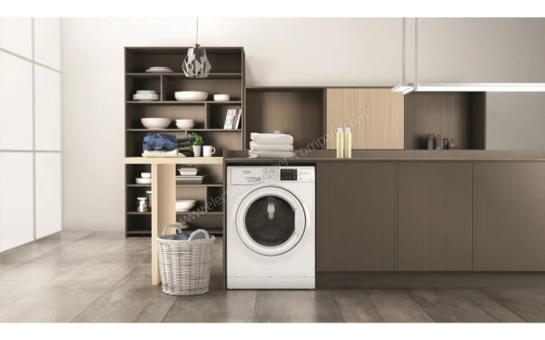 HOTPOINT NDB10725WAFR - Mise en situation