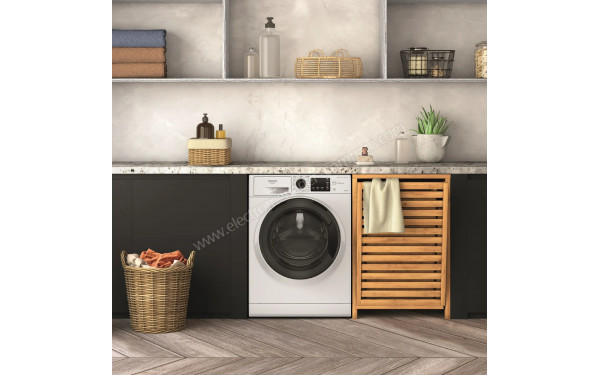 HOTPOINT NDB964489WKAFR - Mise en situation