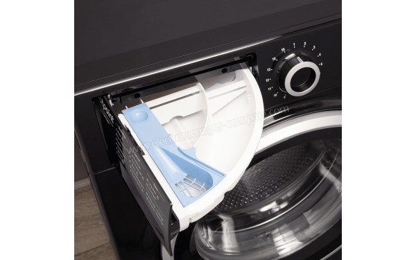 HOTPOINT NM11 823 BS FR - Vue des bacs &agrave; produits