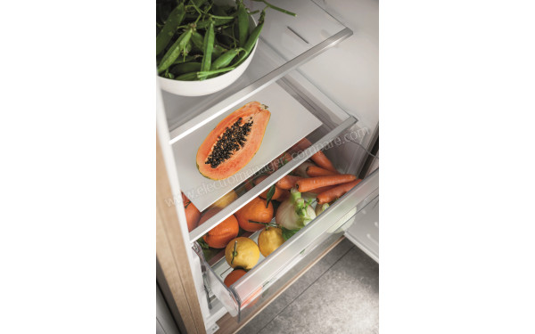 HOTPOINT SB18012 - Clayettes et bac fra&icirc;cheur