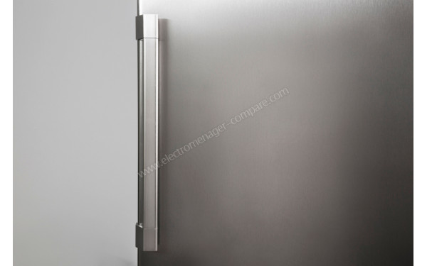 HOTPOINT SH8 1Q XRFD1 - Zoom sur la poign&eacute;e