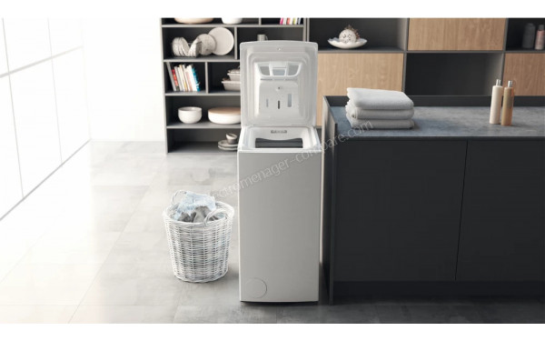 HOTPOINT WMTG6524NFRN - Mise en situation