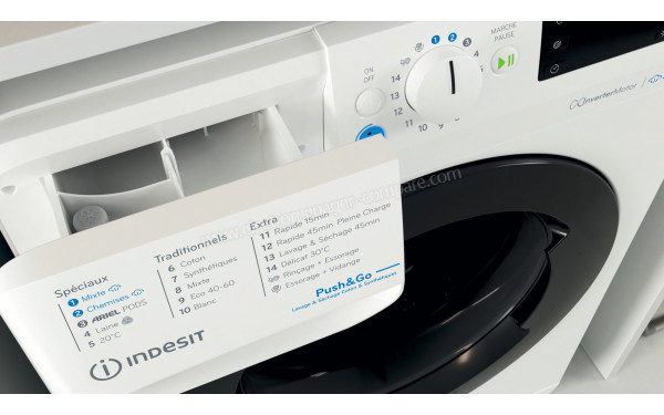 INDESIT BDE107436WKVFR - Zoom sur le tiroir lessiviel