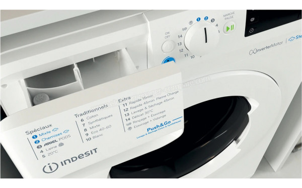 INDESIT BDE86435WVFR - Zoom sur le tiroir lessiviel