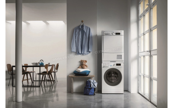 INDESIT BDE961483XWKFRN - Mise en situation