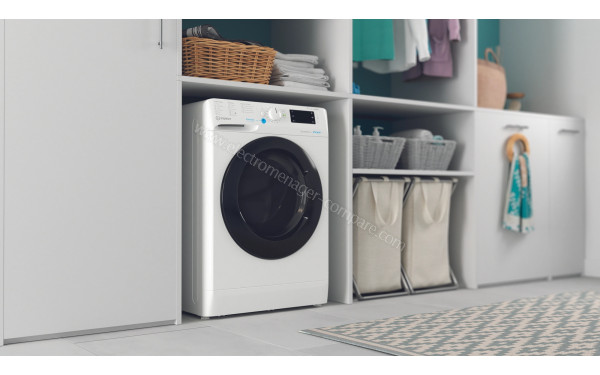 INDESIT BDE964359WBFR - Mise en situation