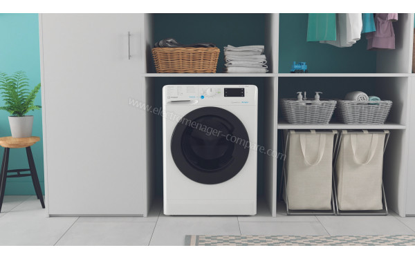 INDESIT BDE964359WBFR - Mise en situation