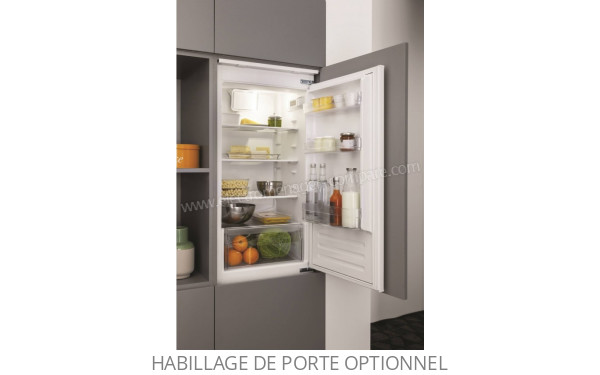 INDESIT BI18DC2 - Vue de l'int&eacute;rieur partie r&eacute;frig&eacute;rateur