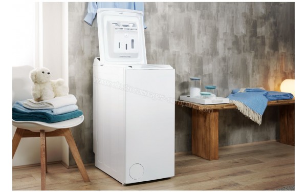 INDESIT BTWA71253EU - Mise en situation