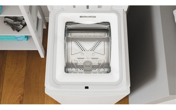 INDESIT BTWL6240FR/N - Tambour porte ferm&eacute;e
