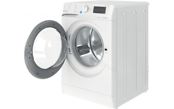 INDESIT BWE101483XWSEUN - Vue de l'int&eacute;rieur 3/4 droite