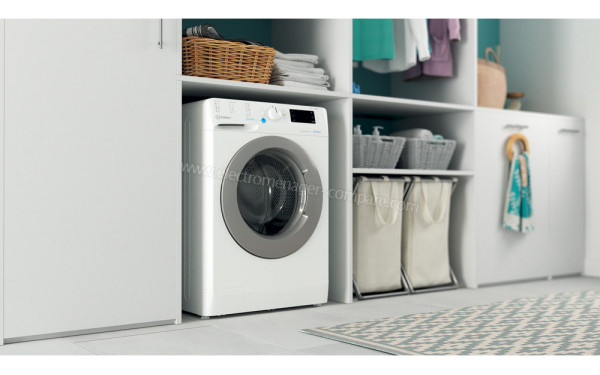 INDESIT BWE101483XWSEUN - Mise en situation