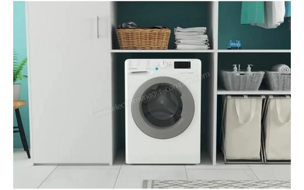 INDESIT BWE101484XWSEUN - Mise en situation