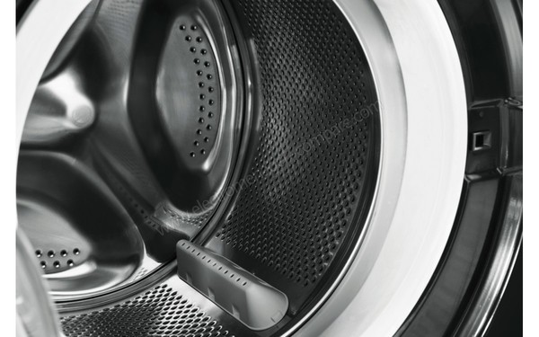 INDESIT BWE 71453X K FR - Tambour (cr&eacute;dit : Darty)