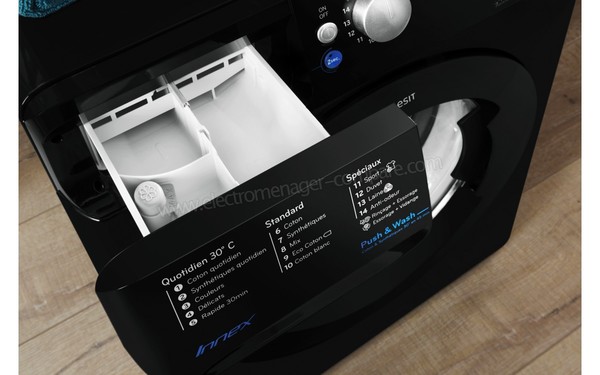 INDESIT BWE 91283X K FR - Bac &agrave; produits (cr&eacute;dit : Boulanger)