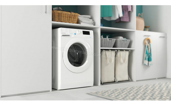 INDESIT BWE91485XWFRN - Mise en situation