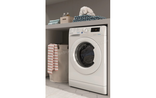 INDESIT BWEW81285XWFRN - Mise en situation