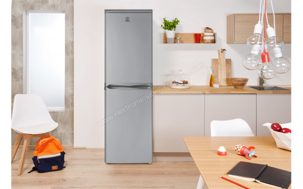 INDESIT CAA 55 NX 1 - Mise en situation