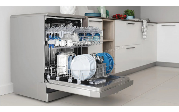 INDESIT DFE 1B19 X - Vue de l'int&eacute;rieur