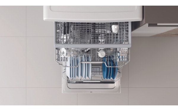 INDESIT DFO 3T133 A F - Vue du dessus