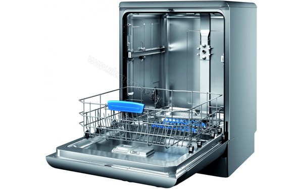 INDESIT DFP 58T94 CA NX EU - Vue de l'int&eacute;rieur