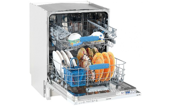 INDESIT DIF 66T1 A EU - Vue de l'int&eacute;rieur 1 (cr&eacute;dit : Darty)