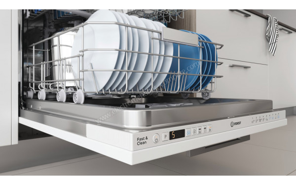 INDESIT DIO 3T131 A FE - Vue du panier inf&eacute;rieur